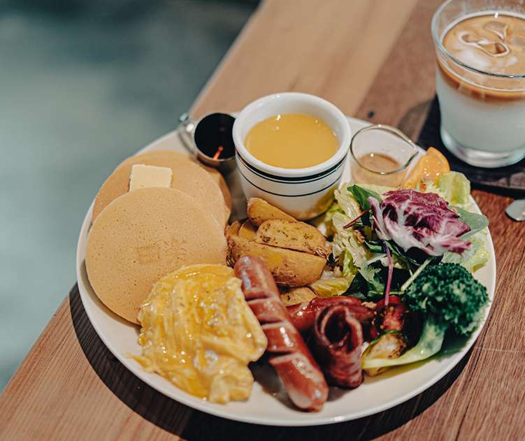 Sunday brunch in Dubai